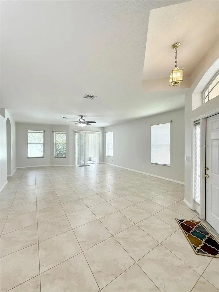 30533 Lettingwell Circle Wesley Chapel FL 33543