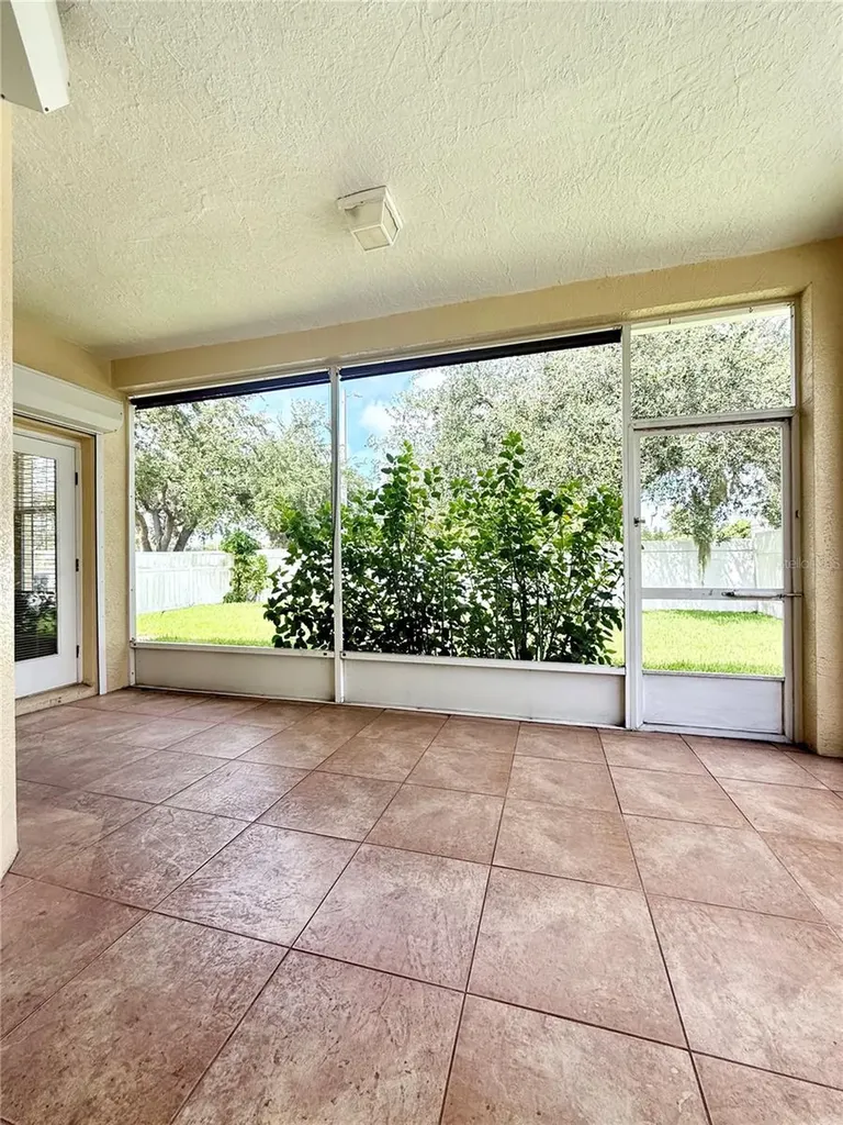 30533 Lettingwell Circle Wesley Chapel FL 33543