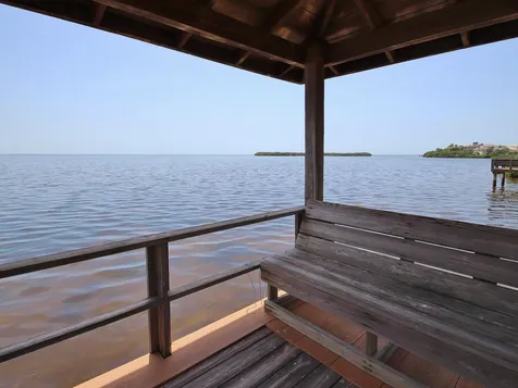2008 N Pointe Alexis Drive Tarpon Springs FL 34689