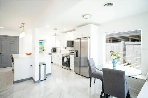 166 Bayside Drive Clearwater Beach FL 33767