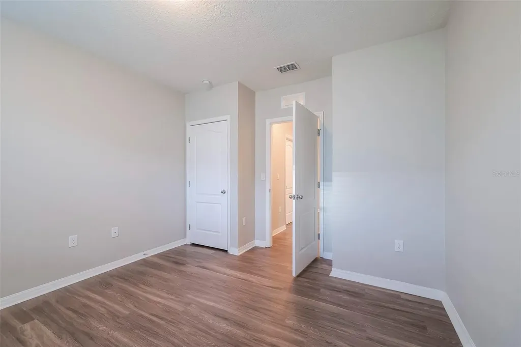 2330 Sequoia Way Davenport FL 33896