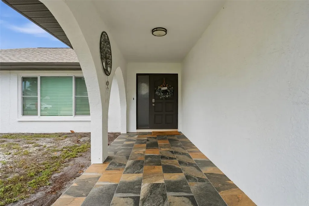 6020 10th Avenue W Bradenton FL 34209