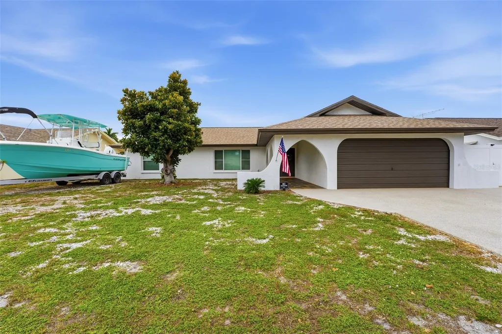 6020 10th Avenue W Bradenton FL 34209