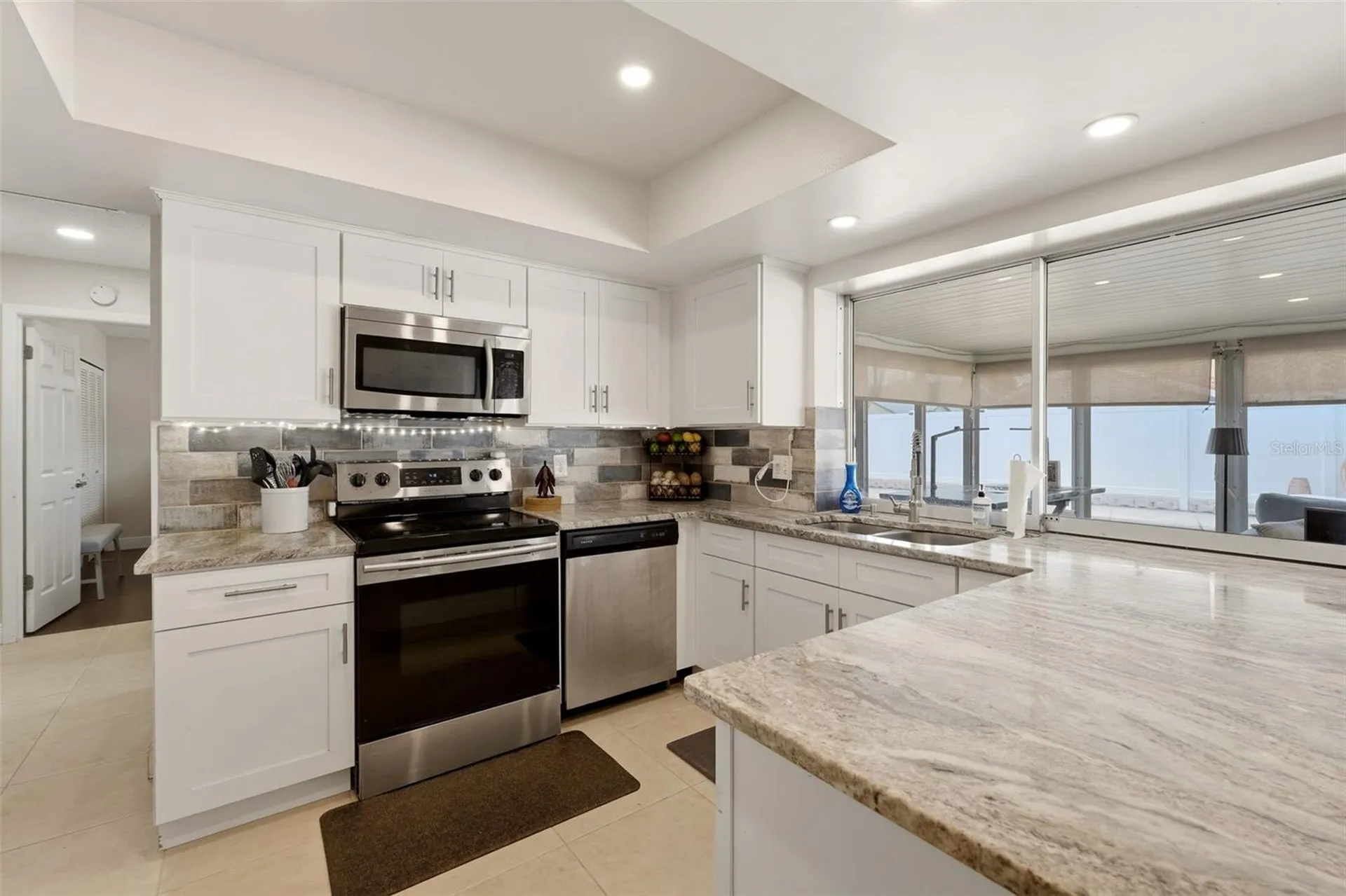 6020 10th Avenue W Bradenton FL 34209