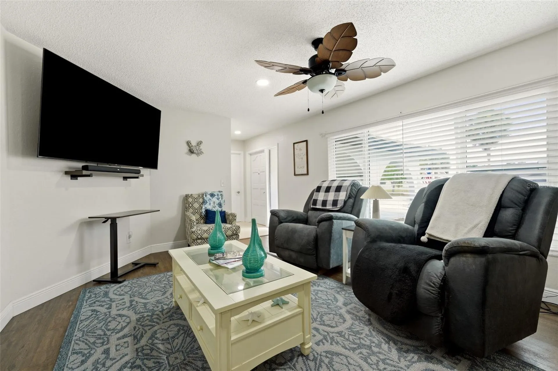 6020 10th Avenue W Bradenton FL 34209