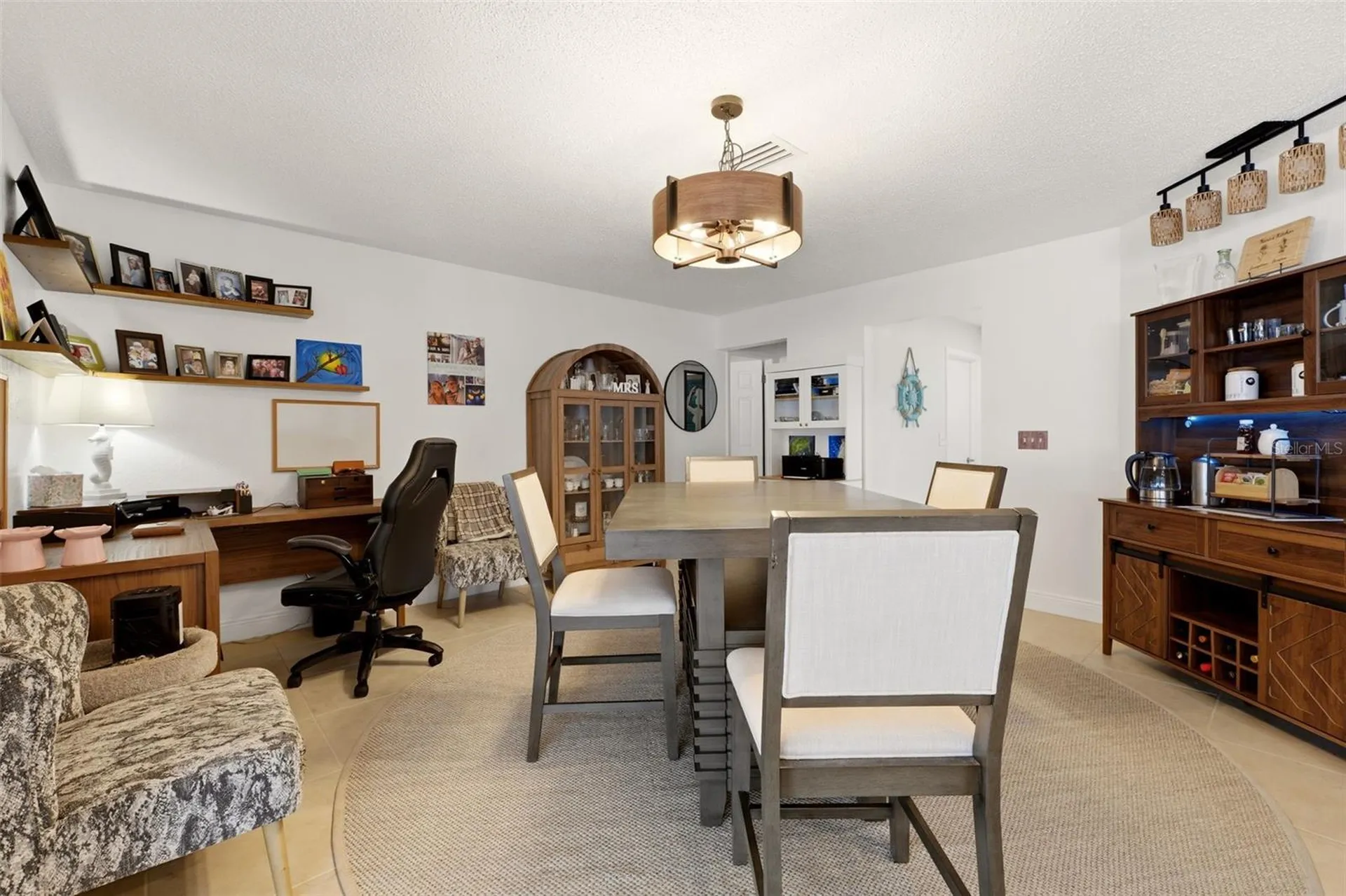 6020 10th Avenue W Bradenton FL 34209