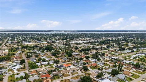 6020 10th Avenue W Bradenton FL 34209