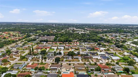 6020 10th Avenue W Bradenton FL 34209