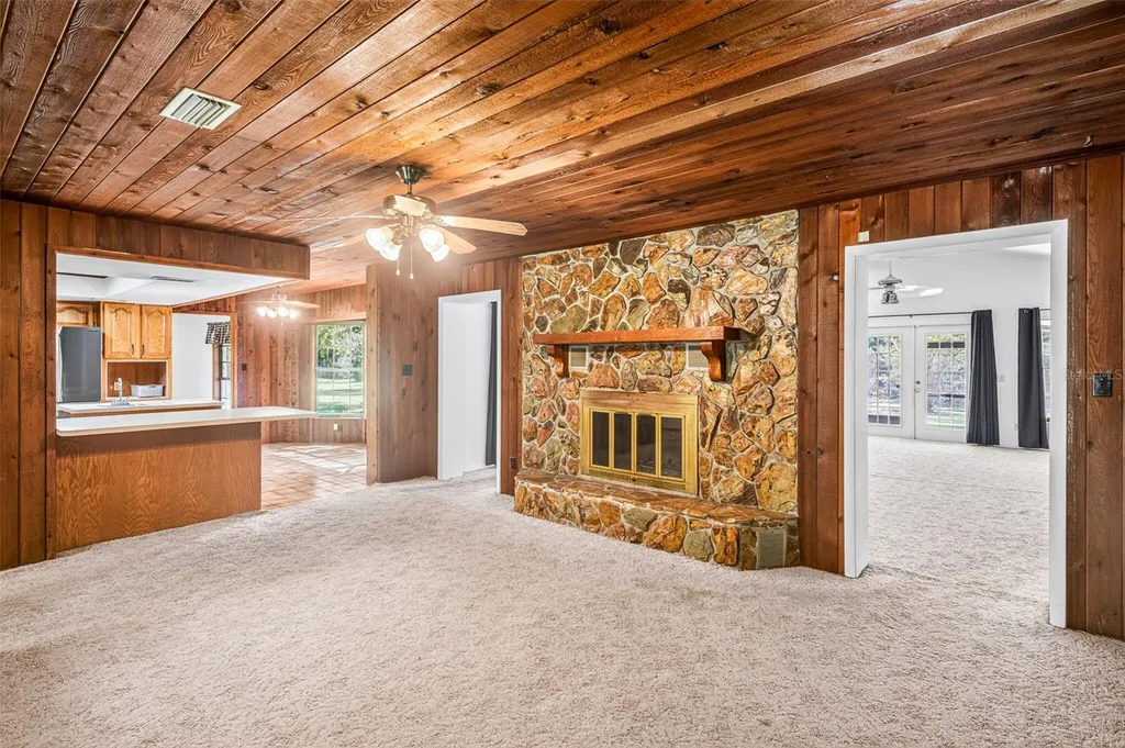 2272 SW Grandview Avenue Dunnellon FL 34431