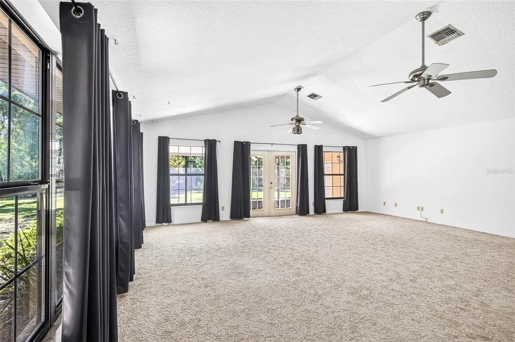 2272 SW Grandview Avenue Dunnellon FL 34431