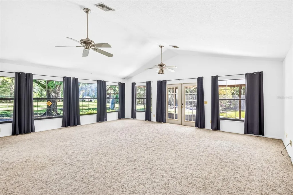 2272 SW Grandview Avenue Dunnellon FL 34431