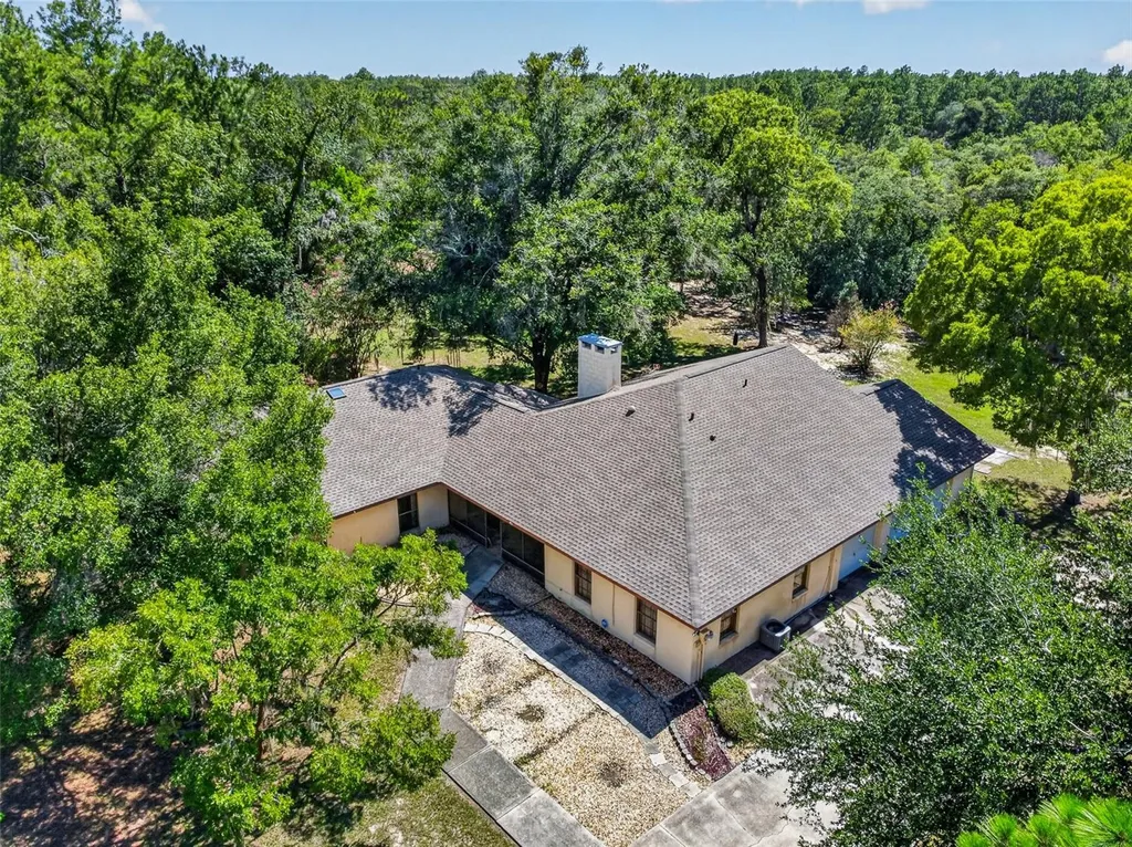 2272 SW Grandview Avenue Dunnellon FL 34431