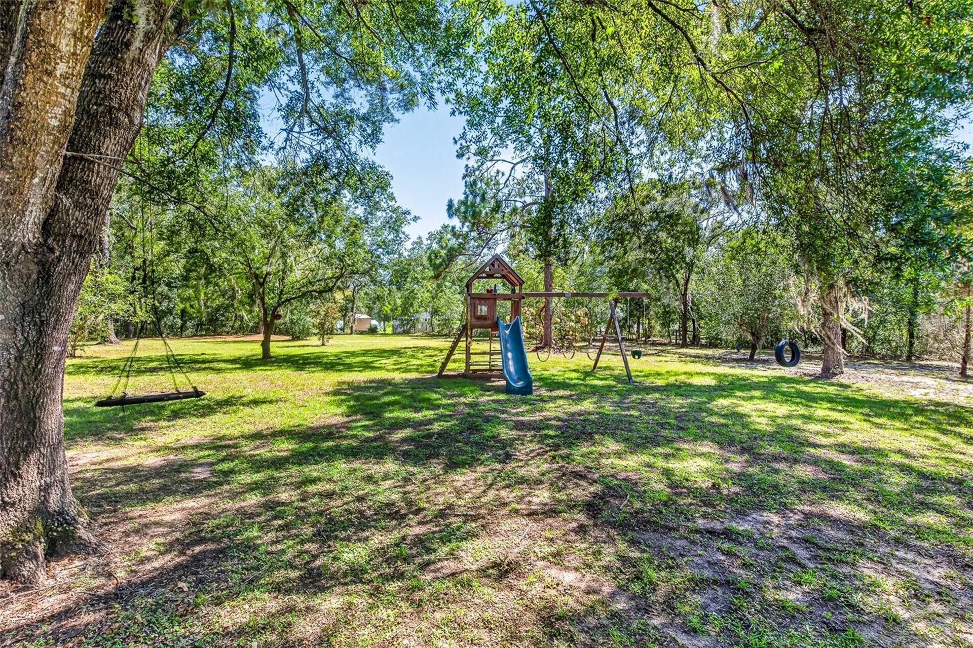 2272 SW Grandview Avenue Dunnellon FL 34431