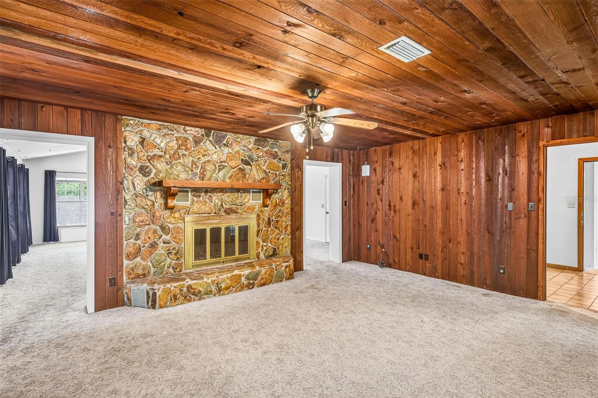 2272 SW Grandview Avenue Dunnellon FL 34431