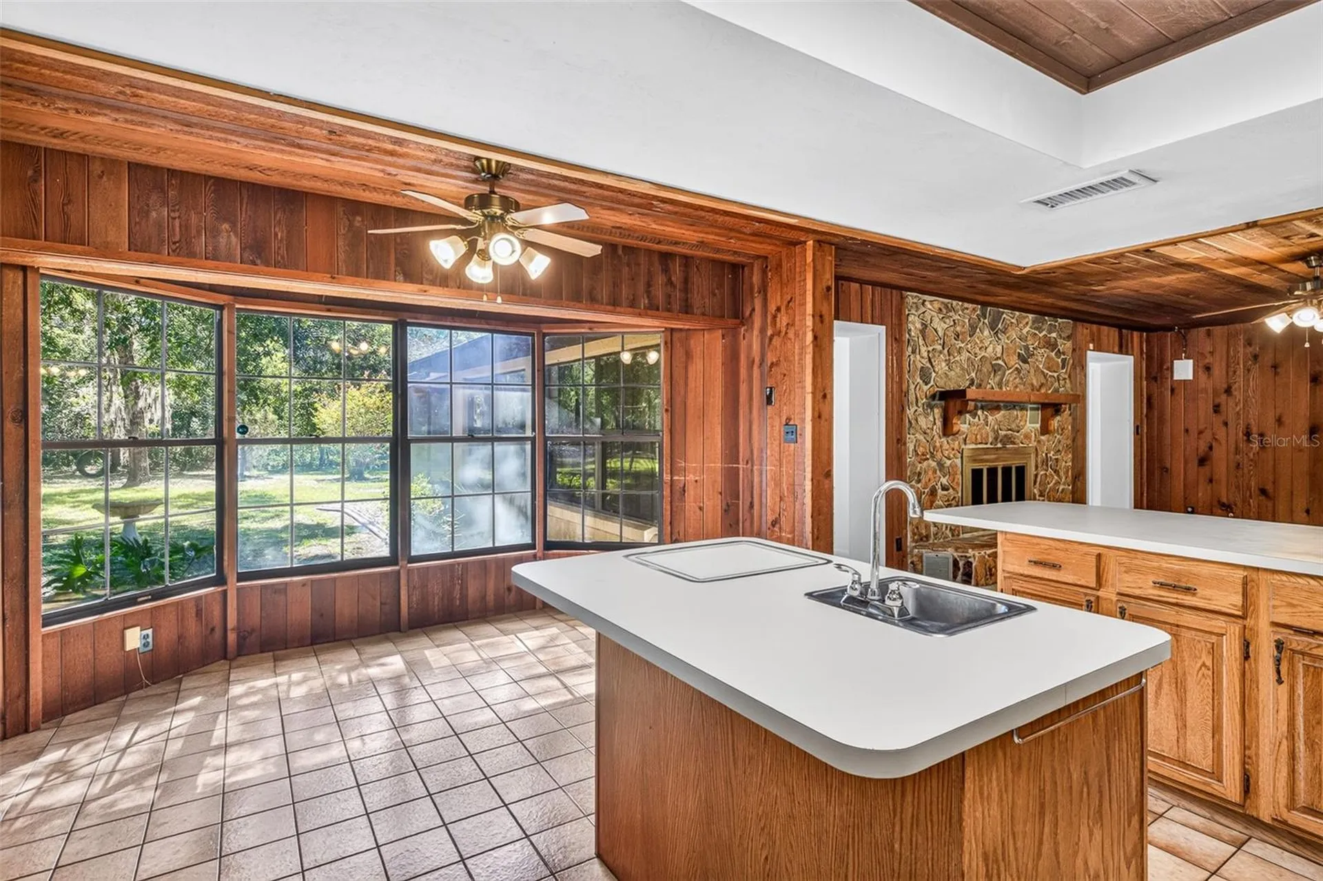 2272 SW Grandview Avenue Dunnellon FL 34431