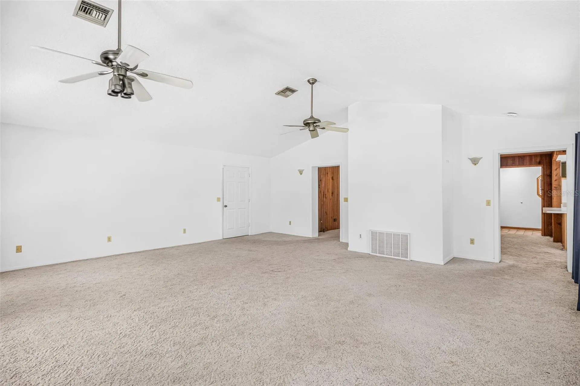 2272 SW Grandview Avenue Dunnellon FL 34431