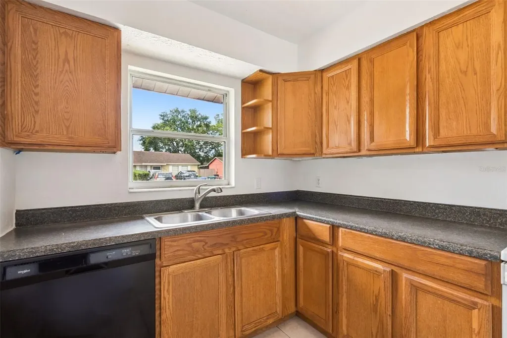 6835 Longmeade Lane Orlando FL 32822