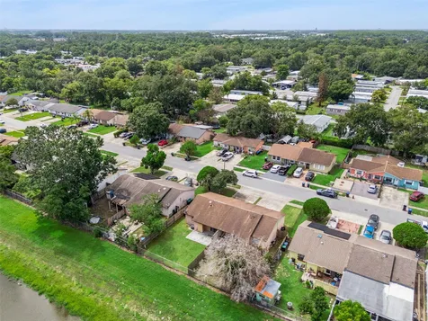 6835 Longmeade Lane Orlando FL 32822