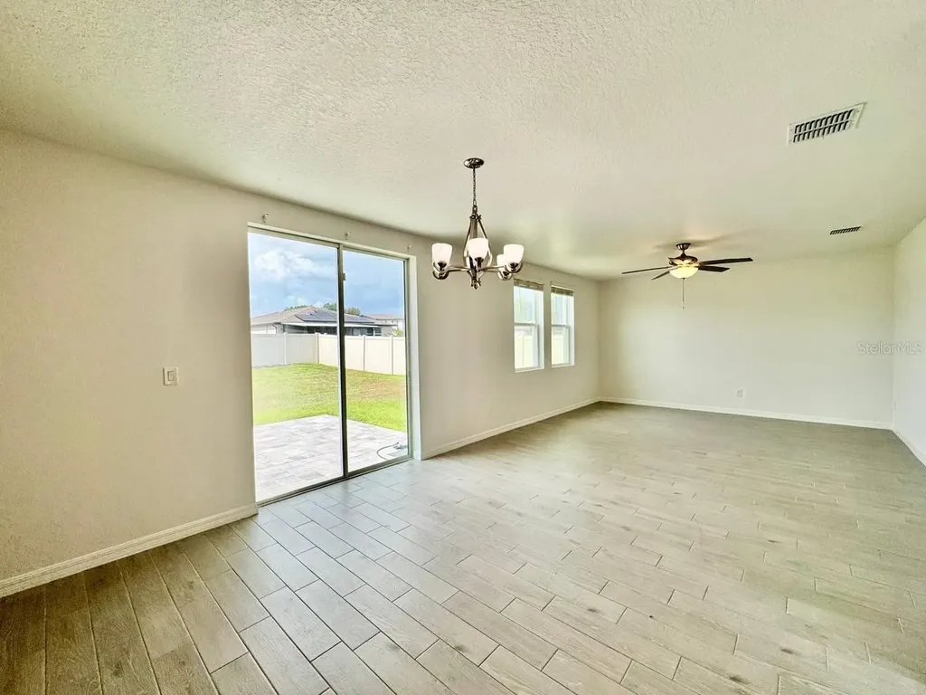 38851 Opal Willow Lane Zephyrhills FL 33540