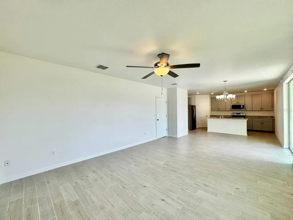 38851 Opal Willow Lane Zephyrhills FL 33540