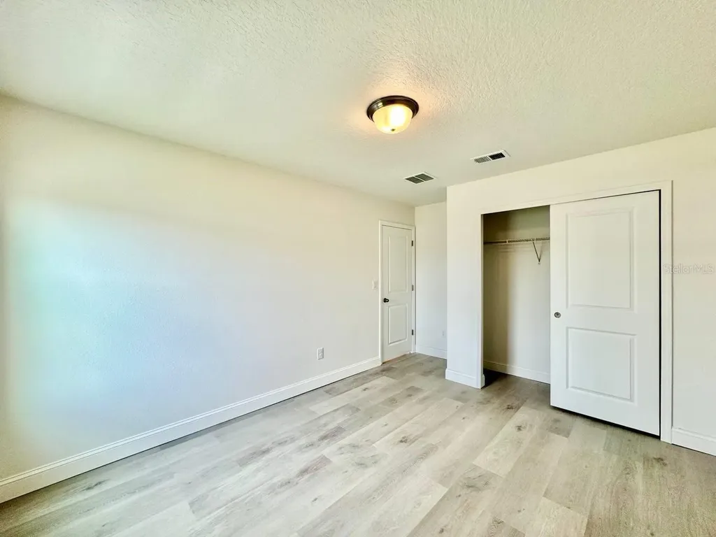 38851 Opal Willow Lane Zephyrhills FL 33540