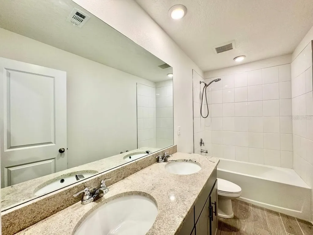 38851 Opal Willow Lane Zephyrhills FL 33540