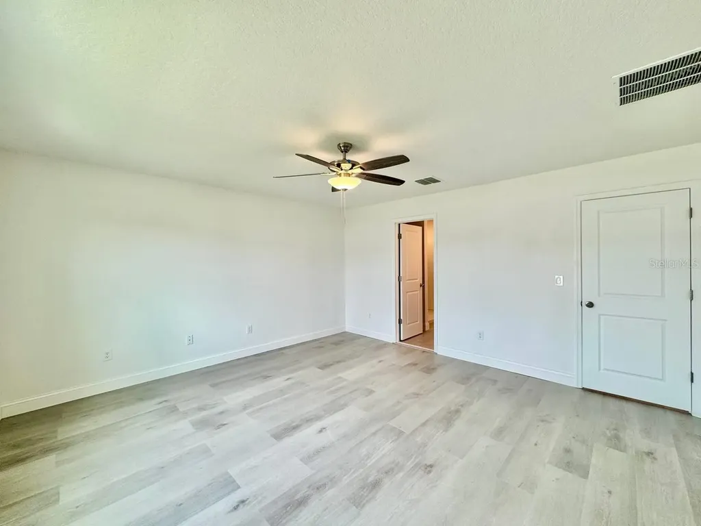 38851 Opal Willow Lane Zephyrhills FL 33540