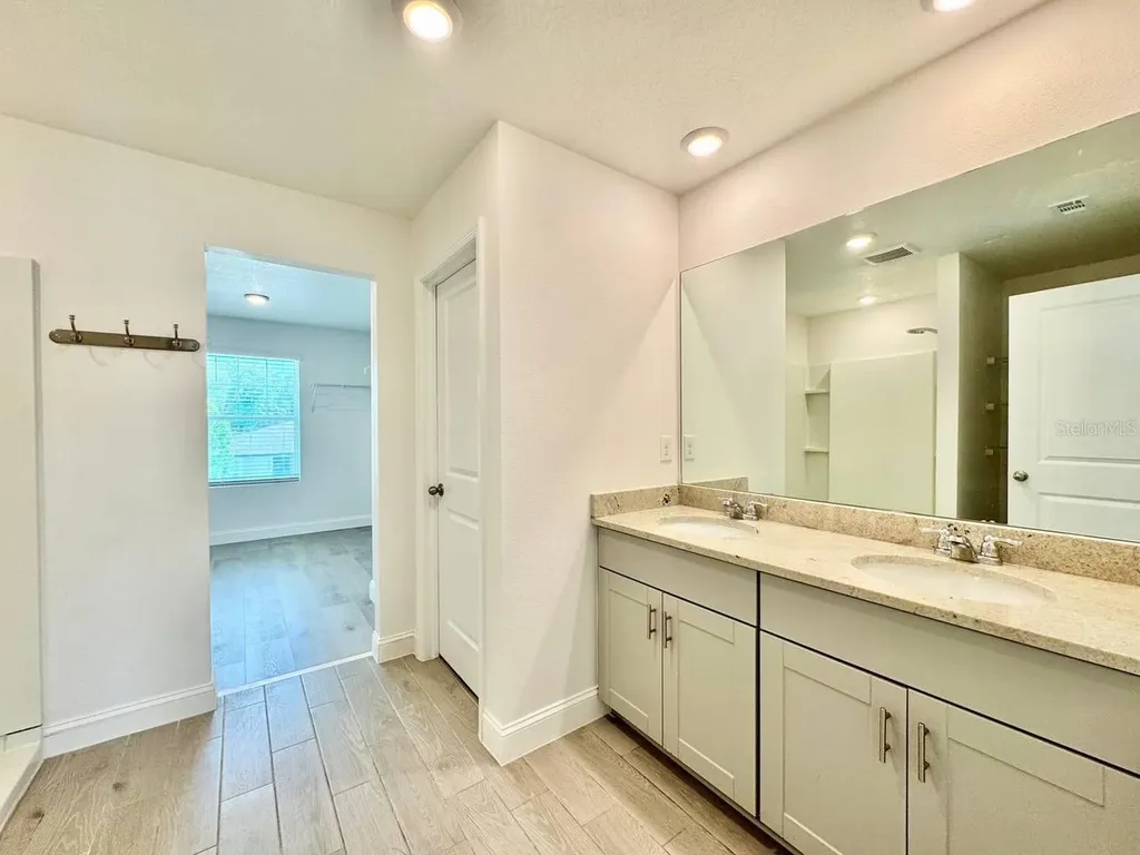38851 Opal Willow Lane Zephyrhills FL 33540