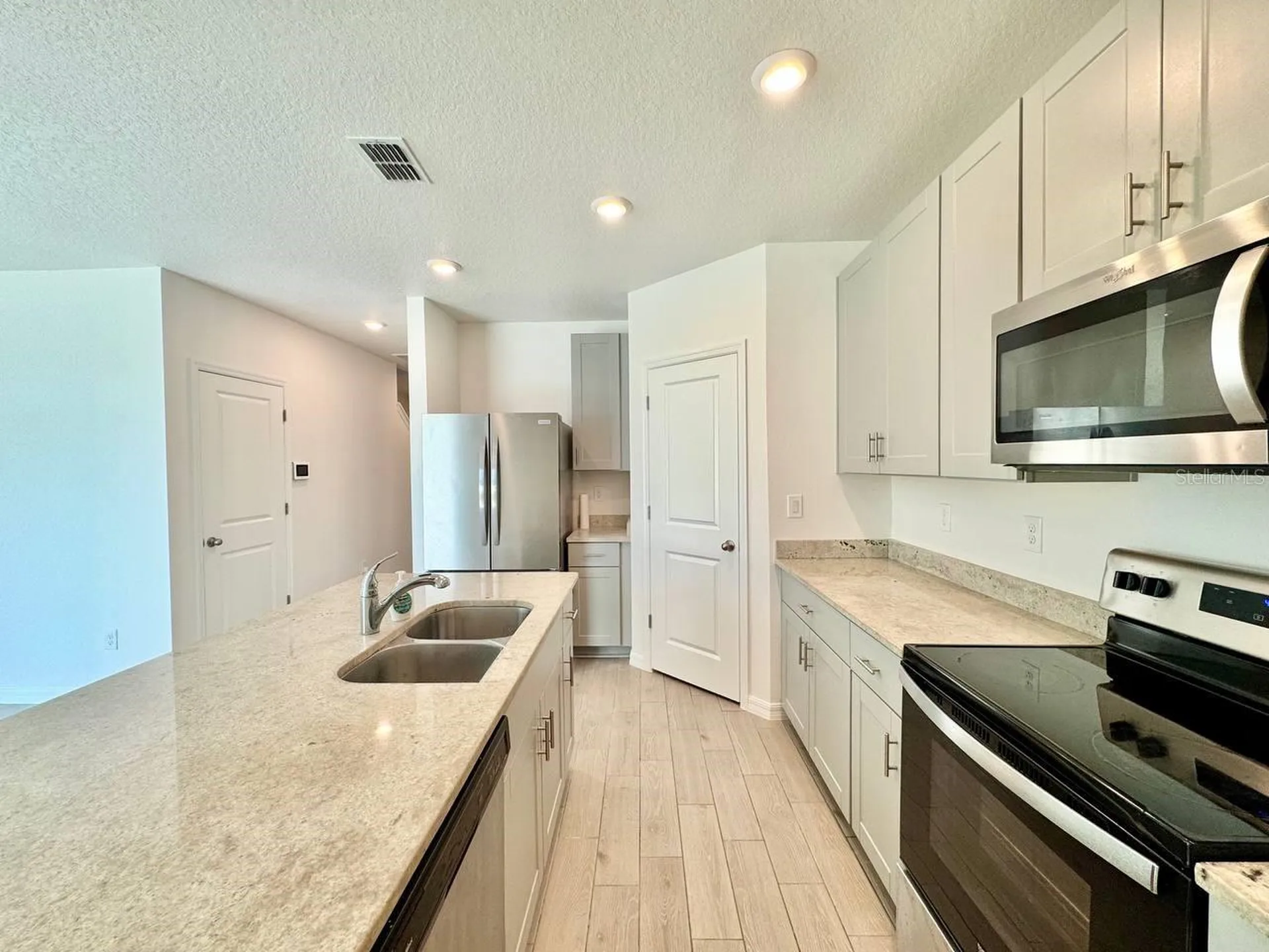 38851 Opal Willow Lane Zephyrhills FL 33540