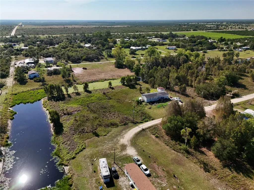 25 Cone Drive Venus FL 33960