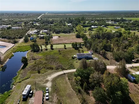 25 Cone Drive Venus FL 33960