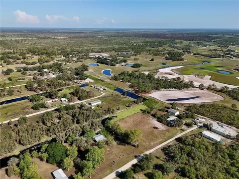 25 Cone Drive Venus FL 33960