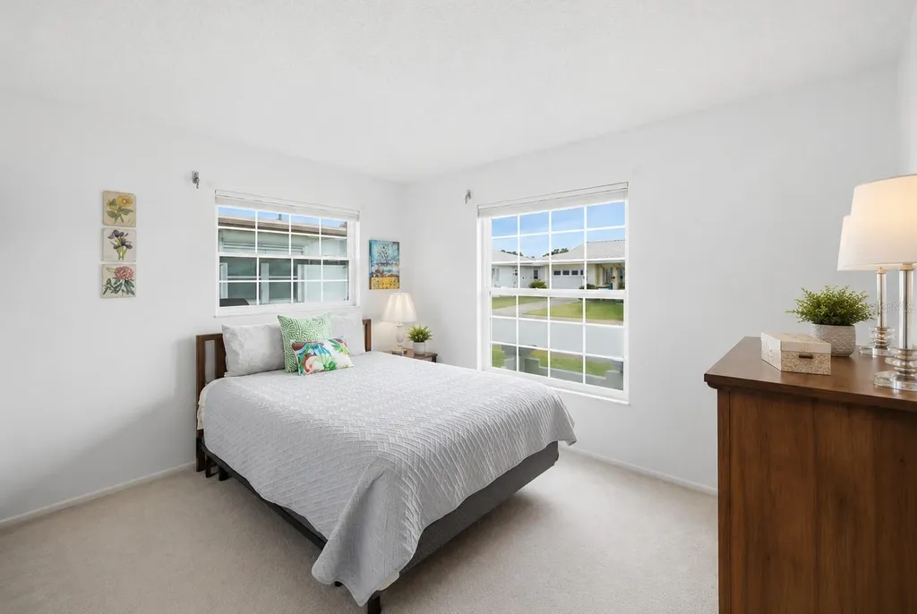 5420 Magnolia Trail N Pinellas Park FL 33782