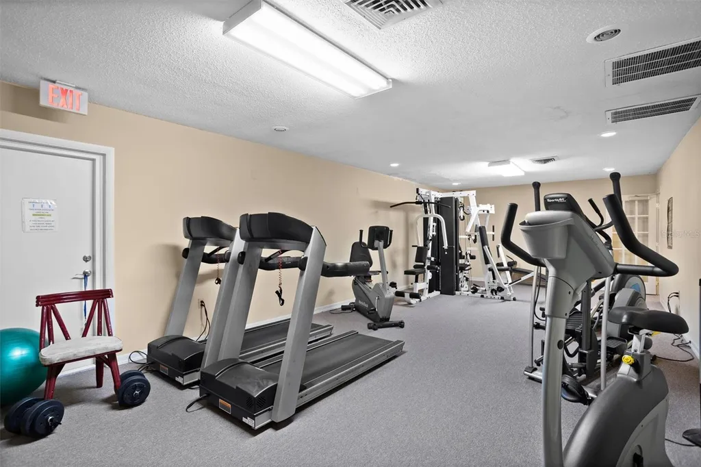 5420 Magnolia Trail N Pinellas Park FL 33782