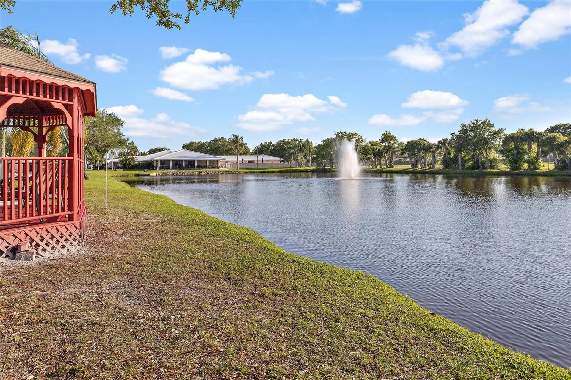5420 Magnolia Trail N Pinellas Park FL 33782
