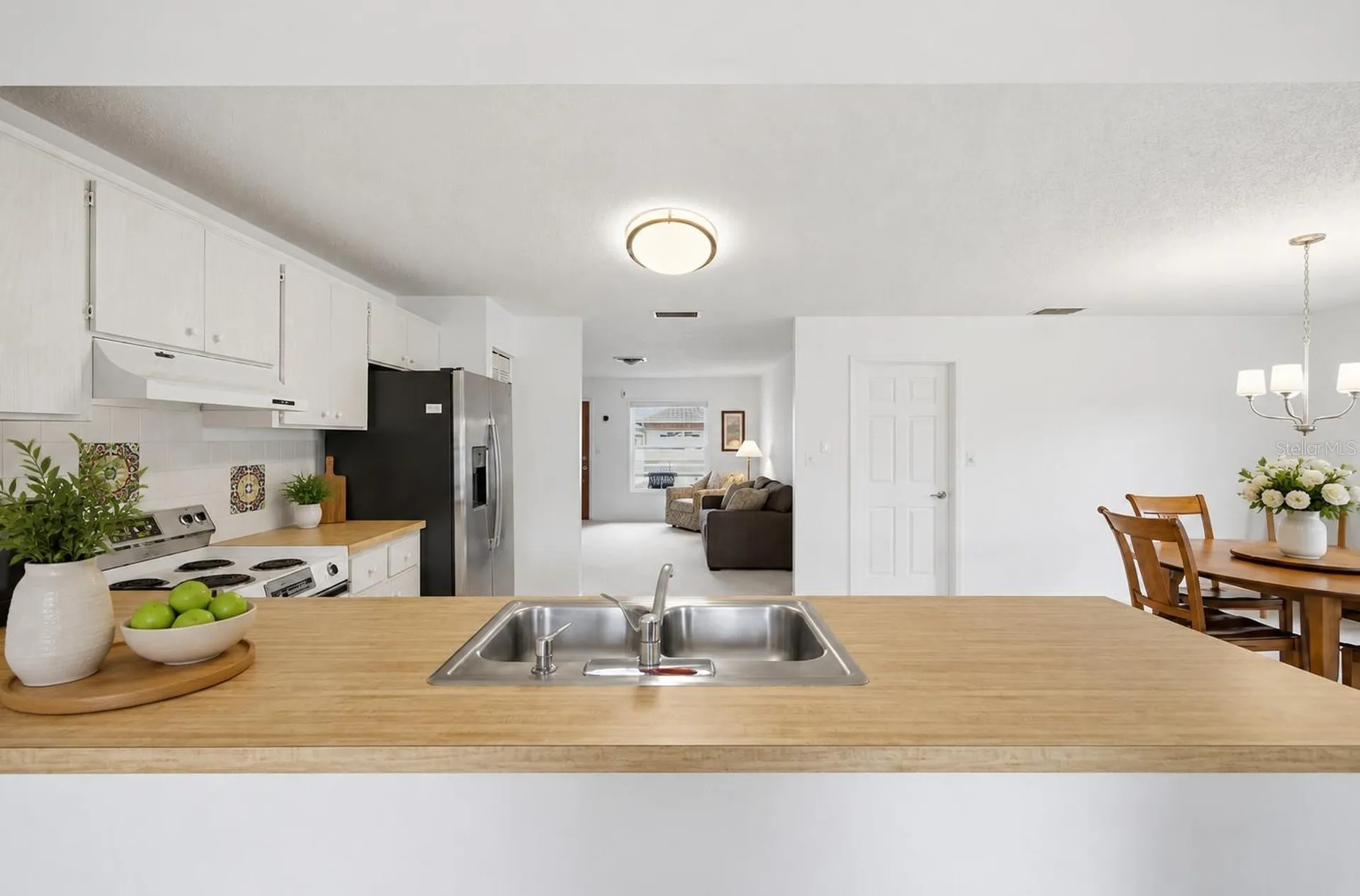 5420 Magnolia Trail N Pinellas Park FL 33782