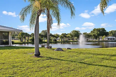 5420 Magnolia Trail N Pinellas Park FL 33782