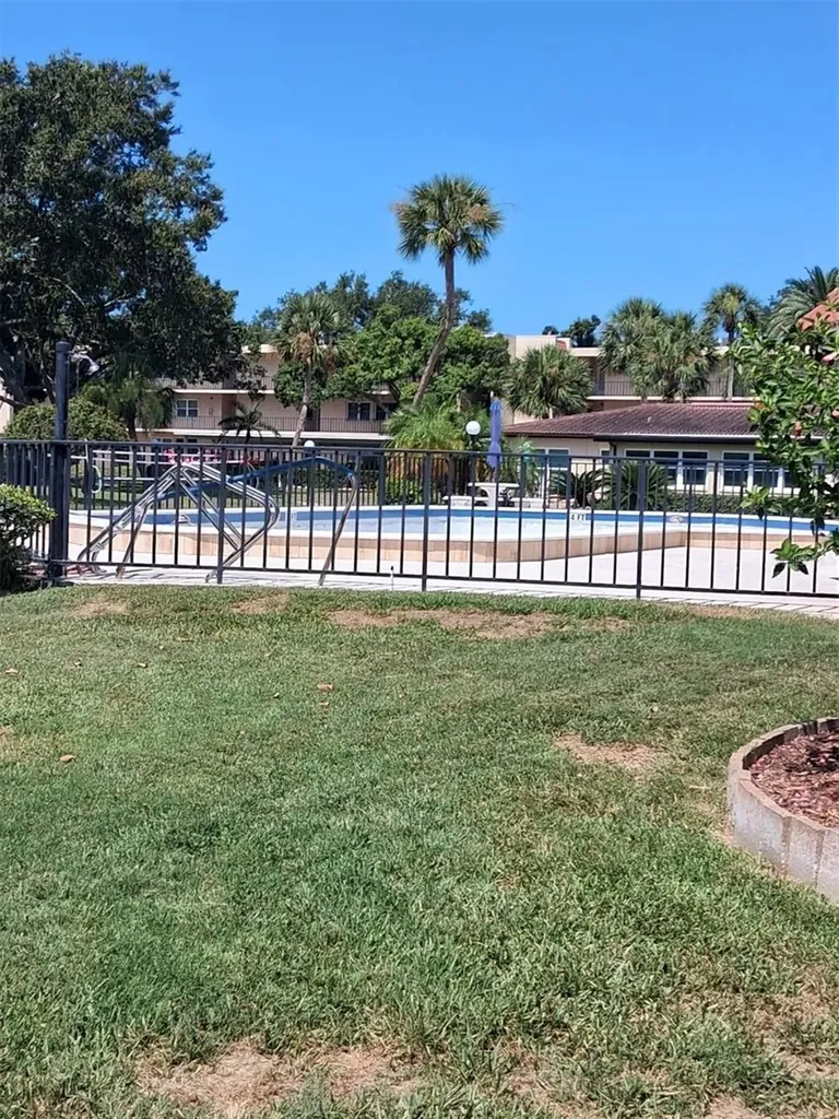 12200 Vonn Road Largo FL 33774