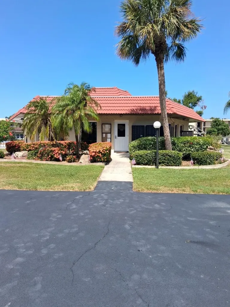 12200 Vonn Road Largo FL 33774