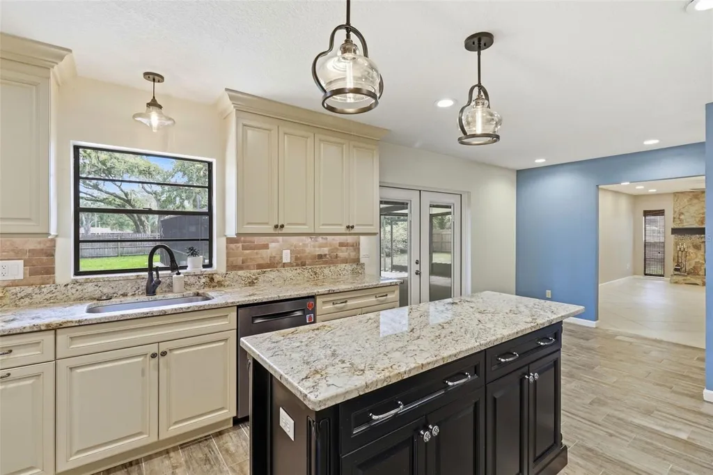 302 Bloomingfield Drive Brandon FL 33511