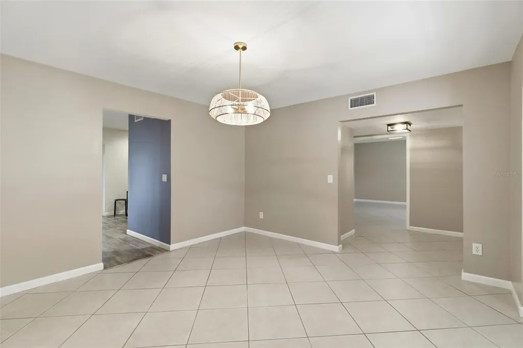 302 Bloomingfield Drive Brandon FL 33511