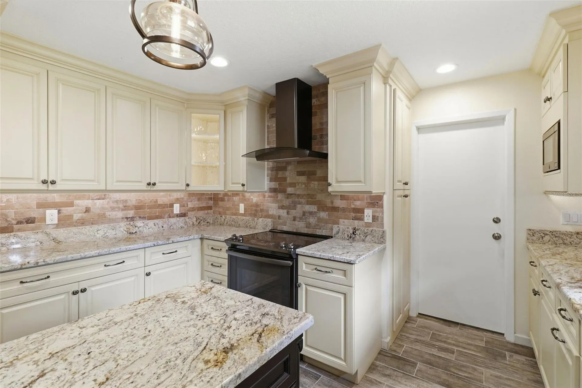302 Bloomingfield Drive Brandon FL 33511