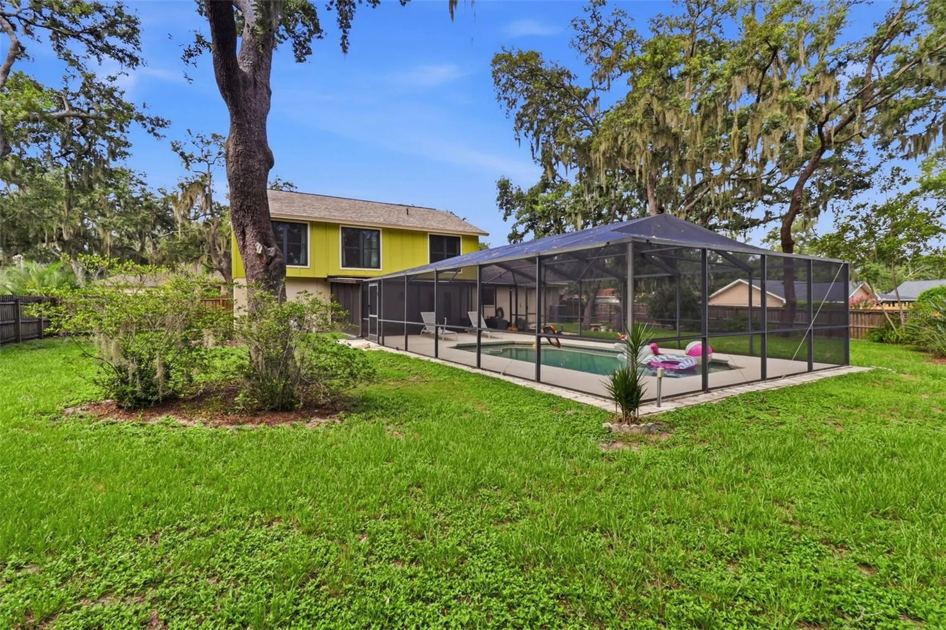 302 Bloomingfield Drive Brandon FL 33511