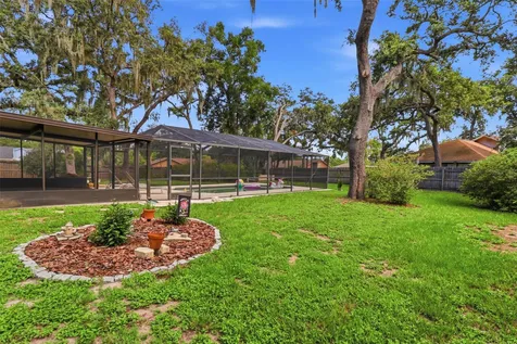 302 Bloomingfield Drive Brandon FL 33511