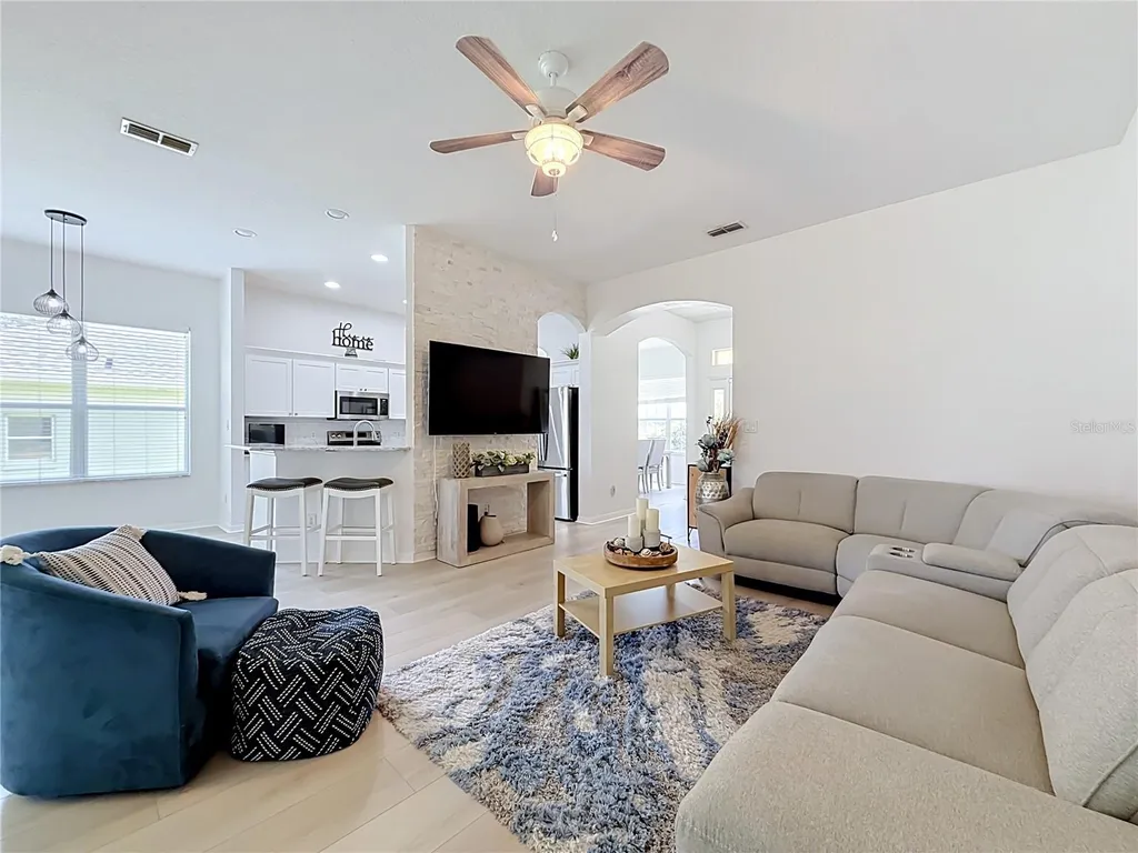 25206 Ormond Court Leesburg FL 34748