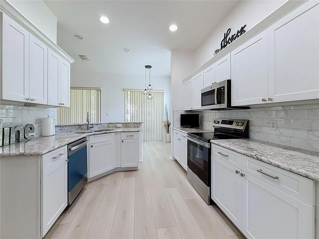 25206 Ormond Court Leesburg FL 34748