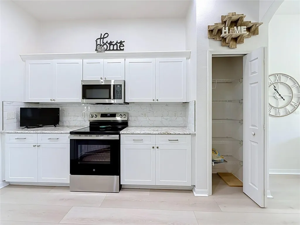 25206 Ormond Court Leesburg FL 34748