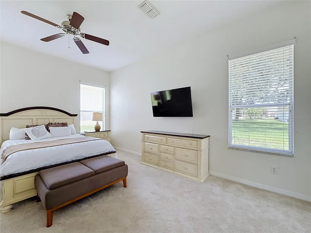 25206 Ormond Court Leesburg FL 34748