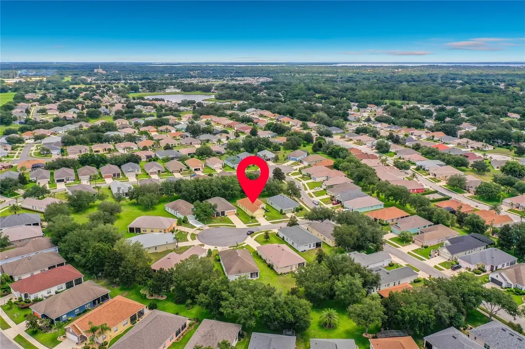 25206 Ormond Court Leesburg FL 34748