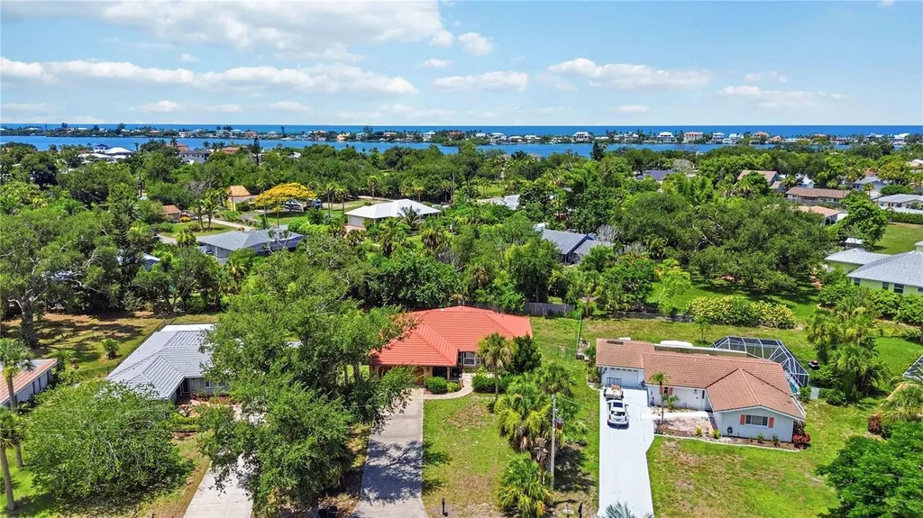 2317 Goya Drive Nokomis FL 34275